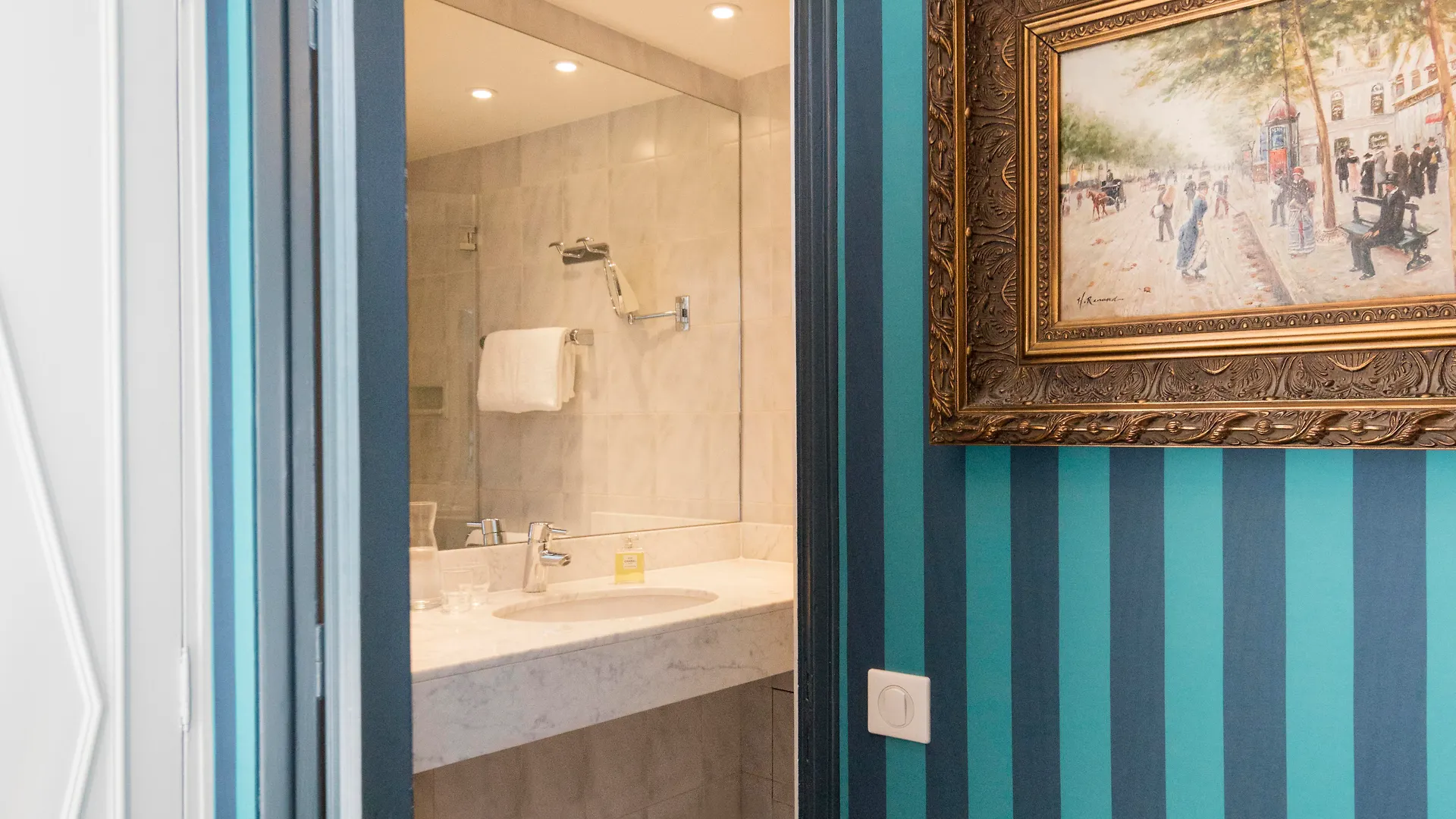 Hotel Saint Germain Paris 4*,  France