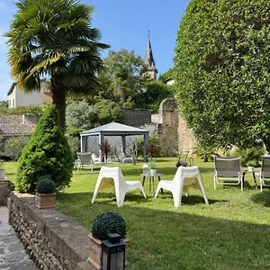 Le Charles Ix , Roussillon (Isere) Frankrijk